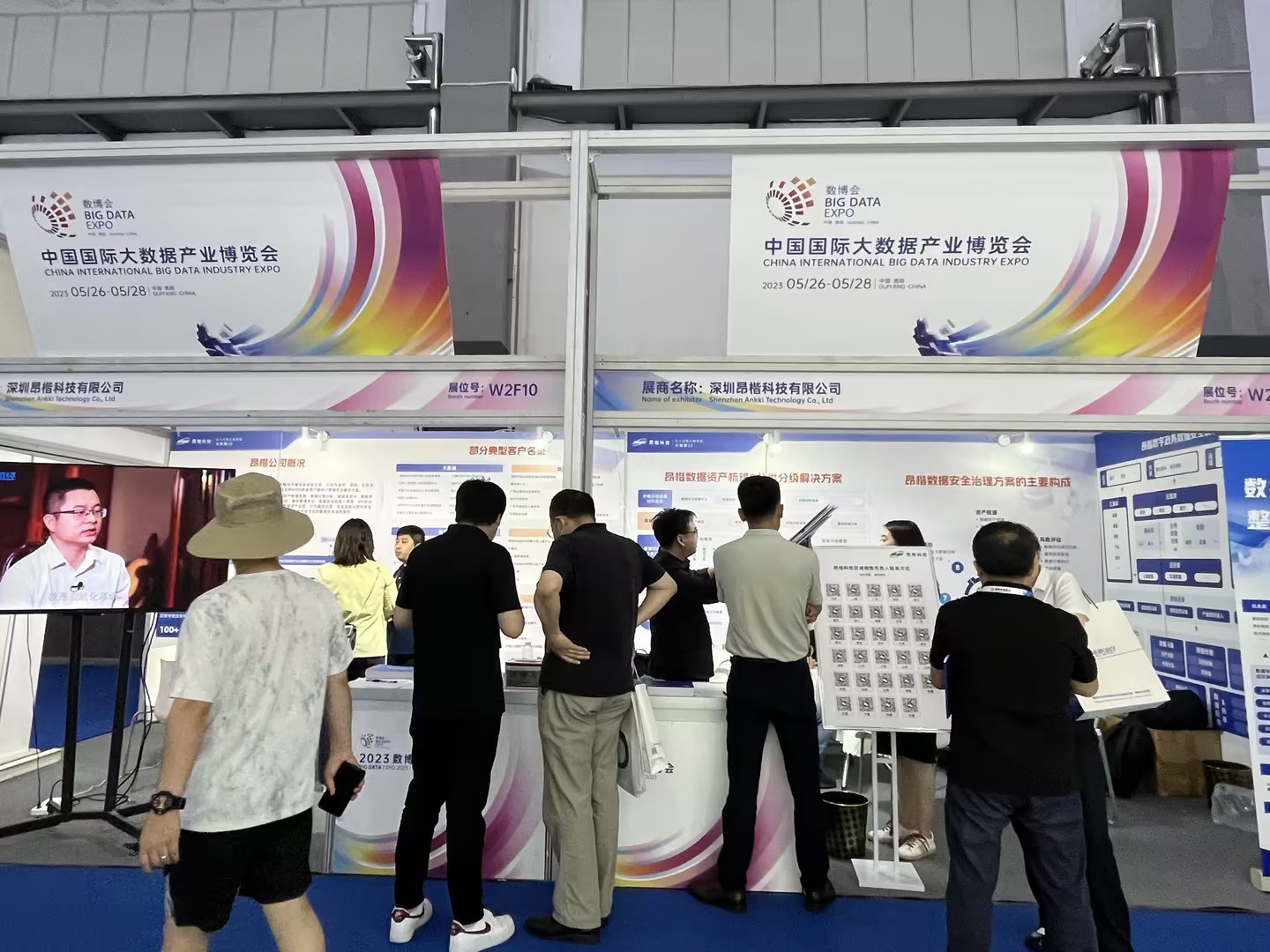 ead4e078d541e26676d9be7410e03ac3.jpg ead4e078d541e26676d9be7410e03ac3.jpg